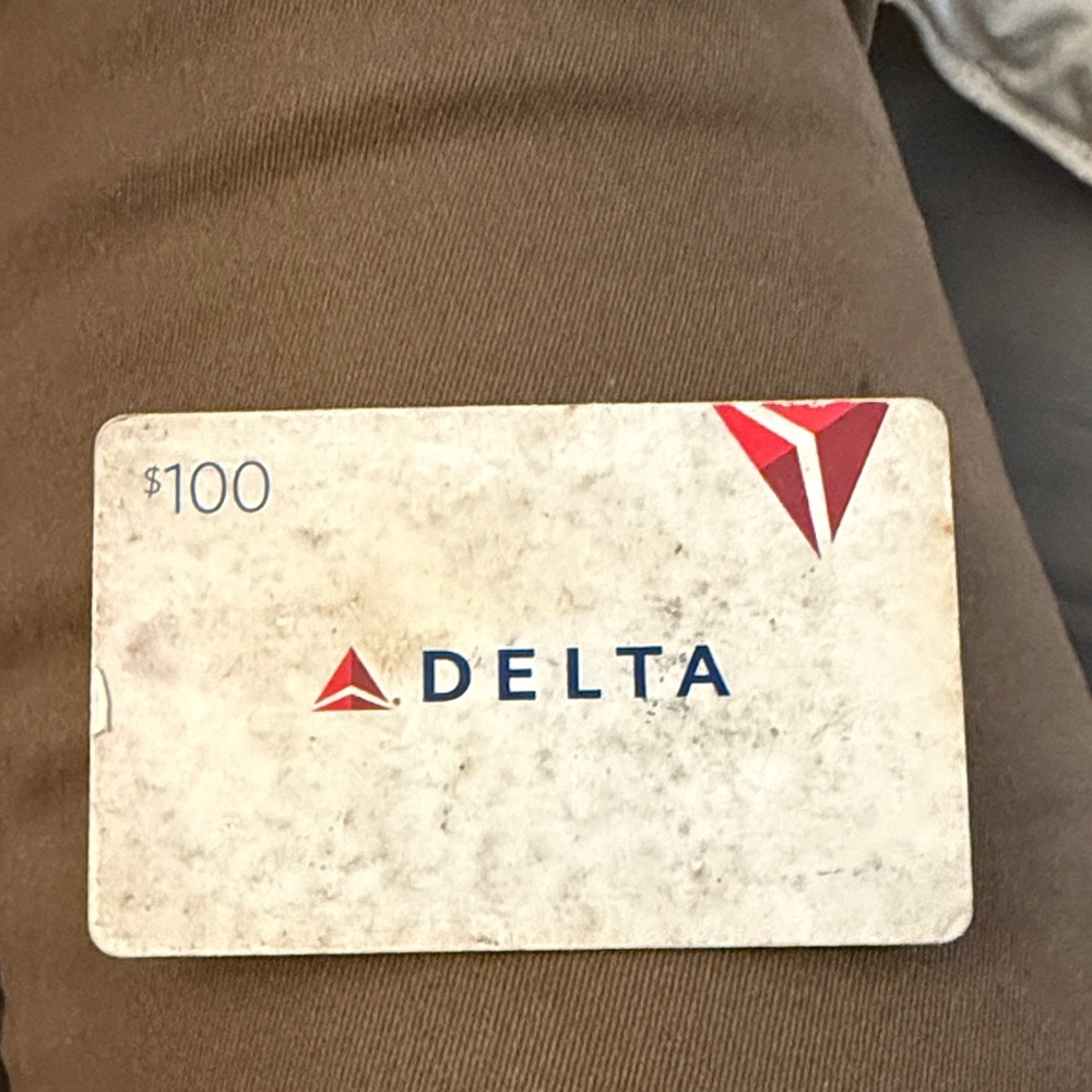 Delta $100 Gift Card with Red and Blue Logo